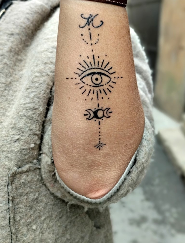 Handpoke 4